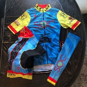 Primal women’s cycling kit